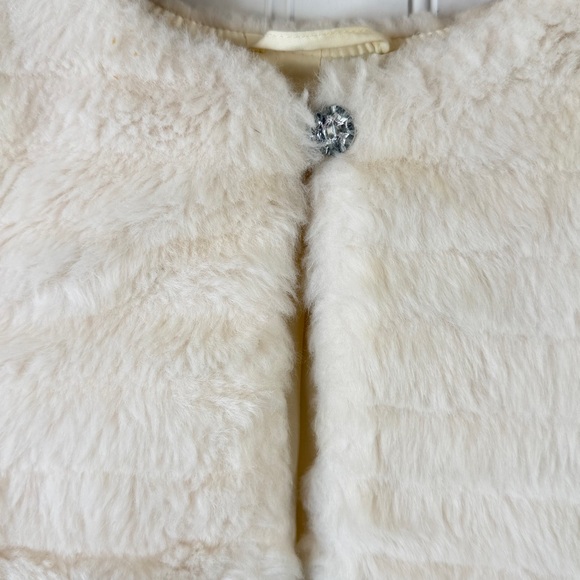H&M Girls Cream Faux Fur Bolero Cardigan Size 5/6 - Picture 5 of 7